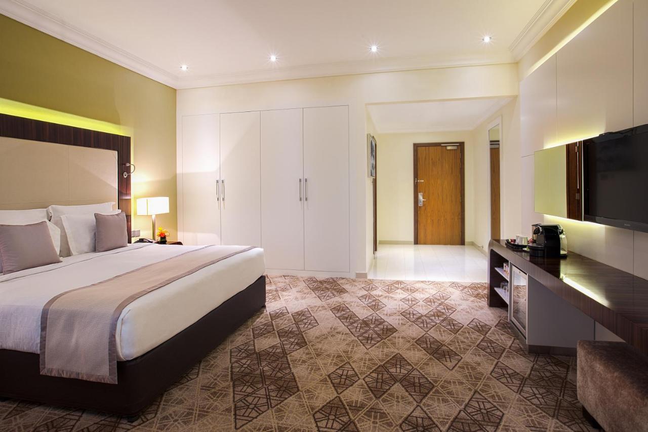 Executive King Room,1379451914:JPEG