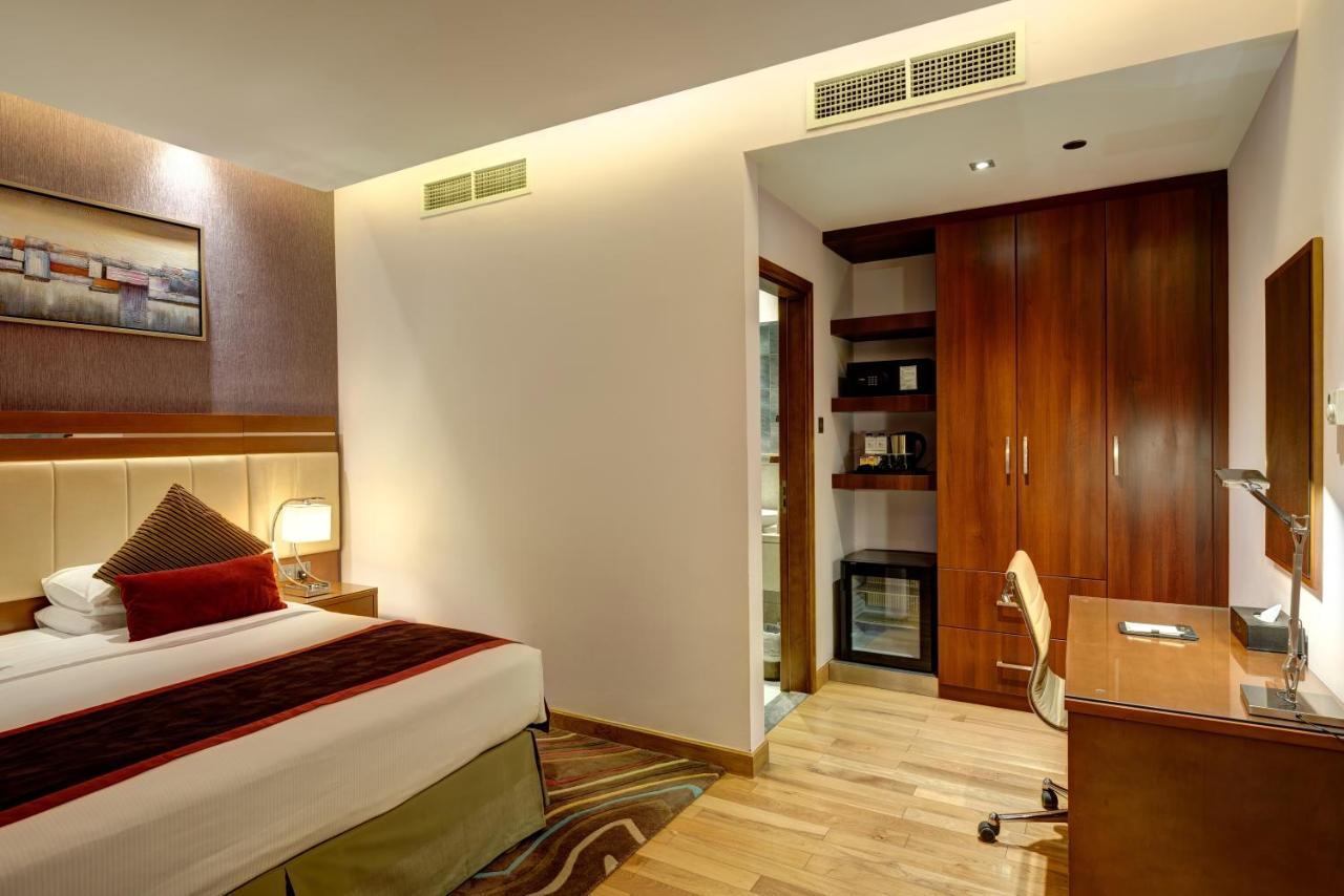 Deluxe Two-Bedroom Suite