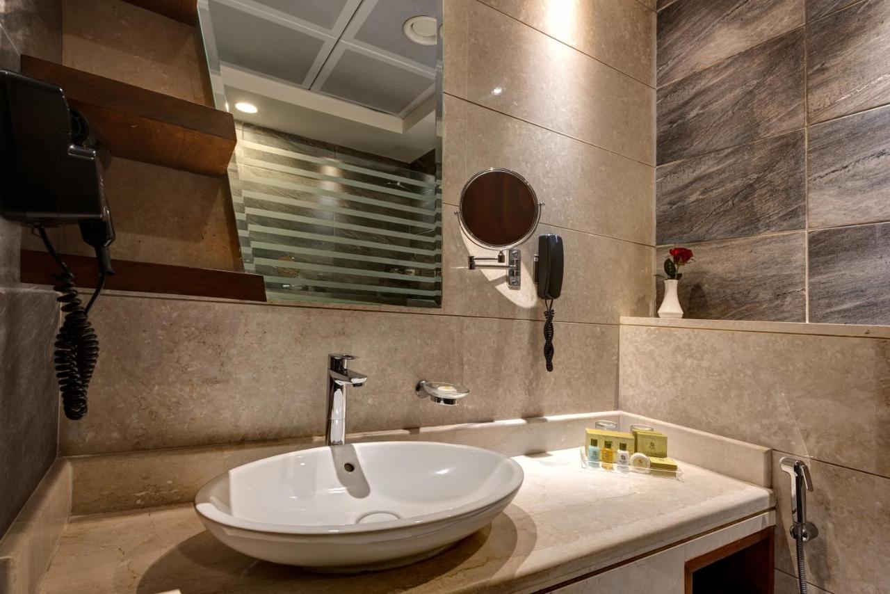 Deluxe Two-Bedroom Suite