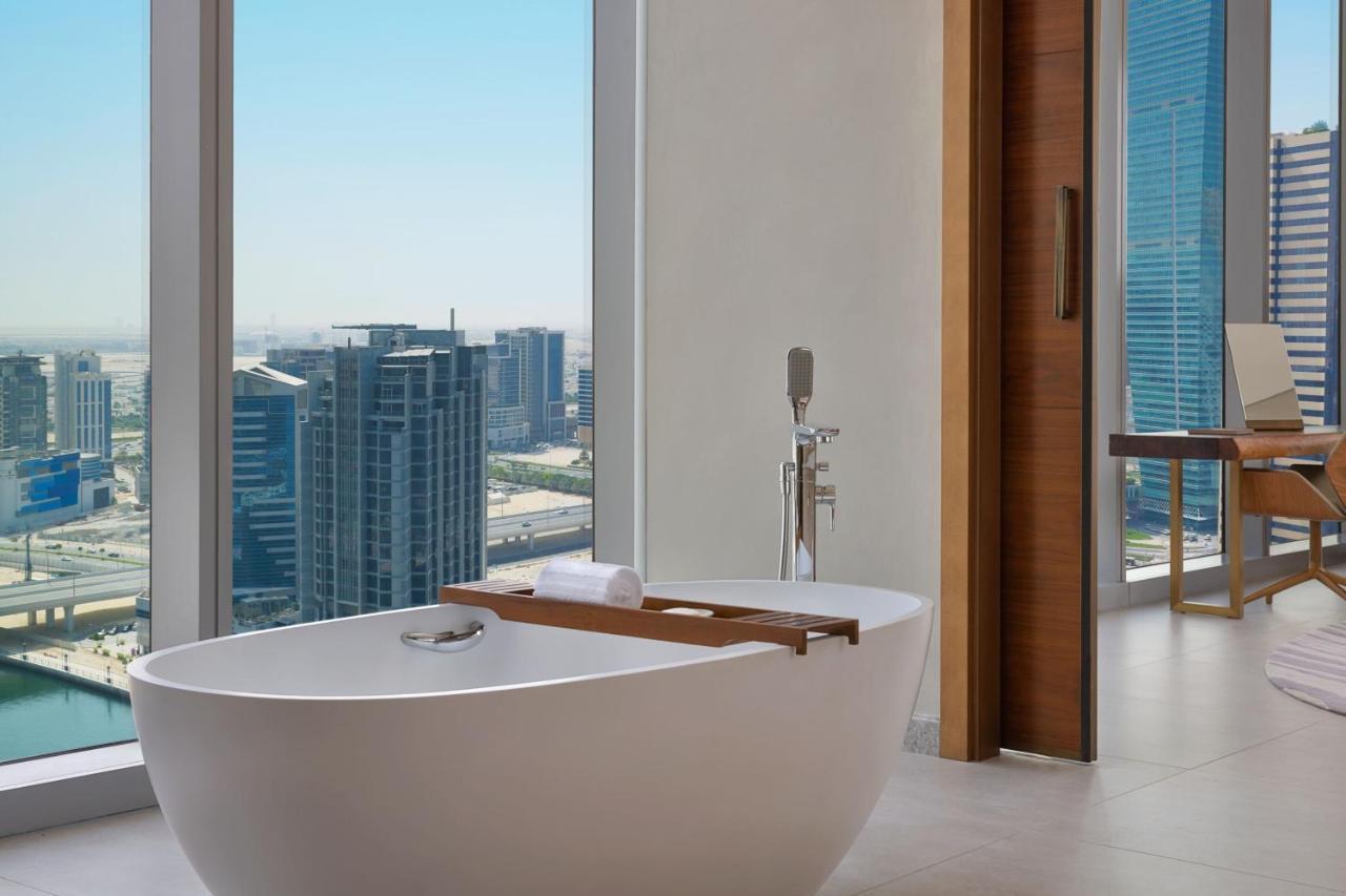 St Regis King Suite Canal View including Signature St Regis Butler Service