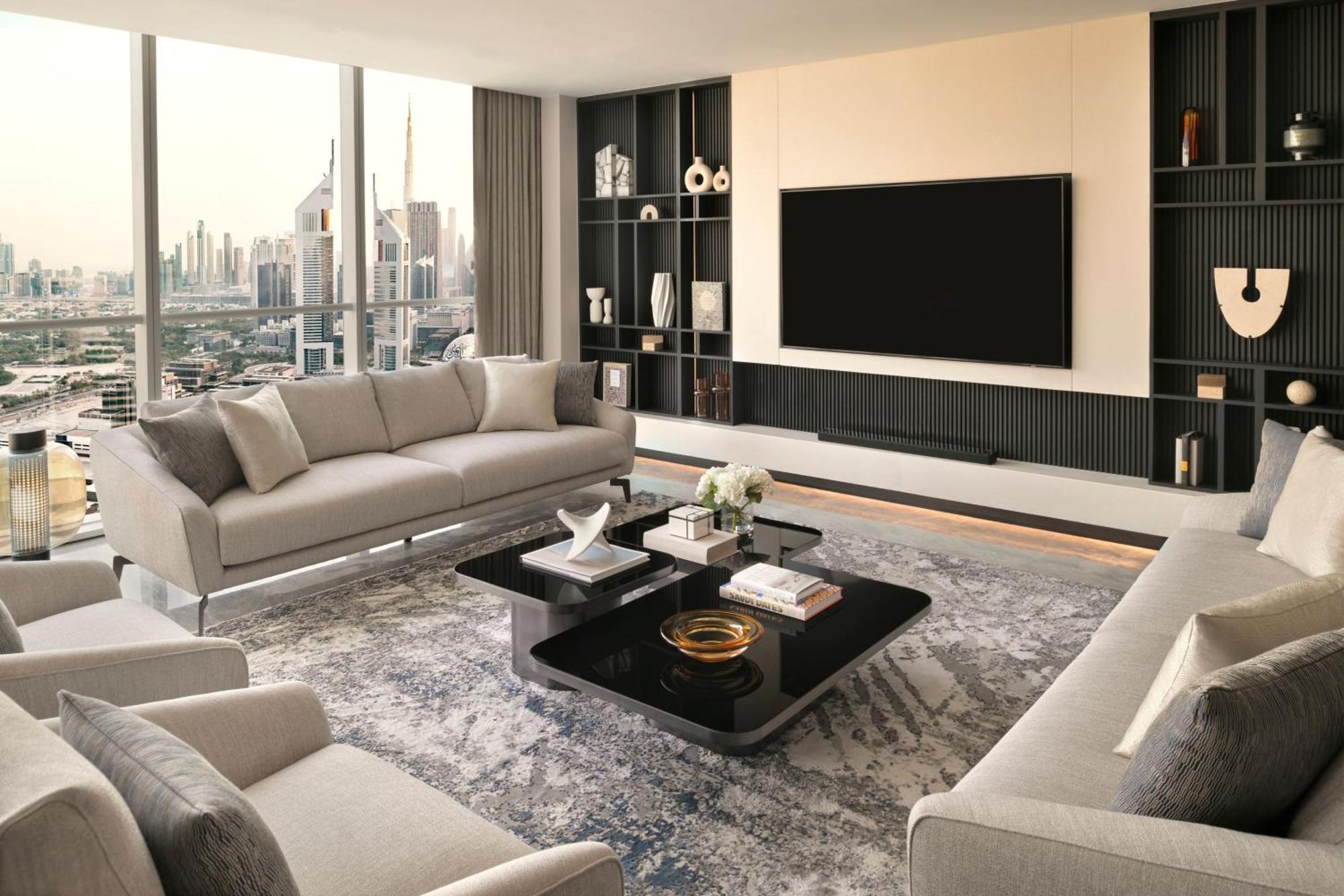 Presidential Suite Club lounge access 1 King Skyline view