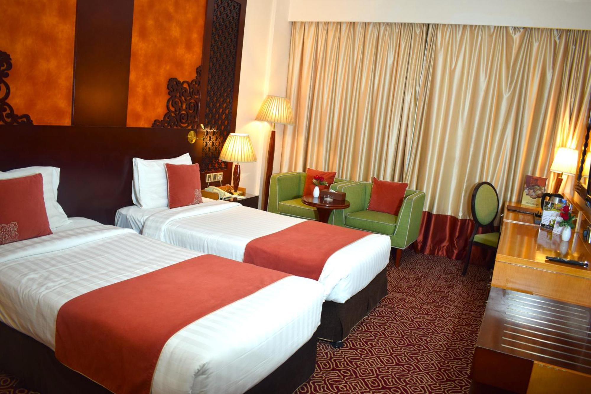 Standard Twin Room,1580387439:JPEG