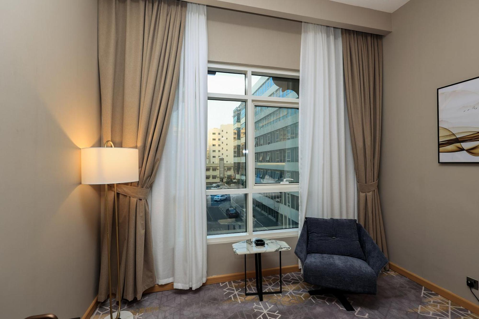 Premium King Room - Smoking