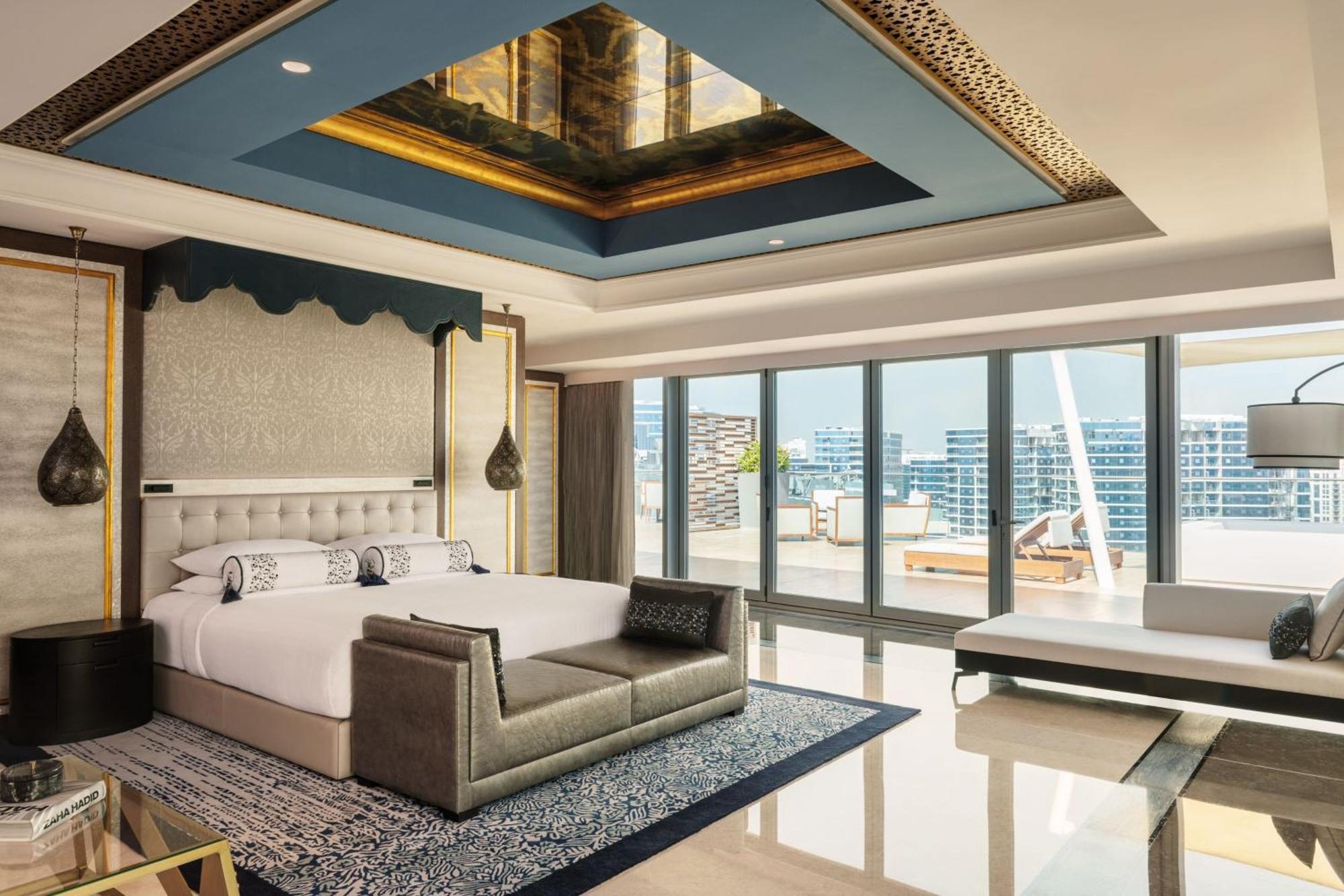 Royal Two-Bedroom Penthouse Suite Water View Corner Room,1638666224:JPEG