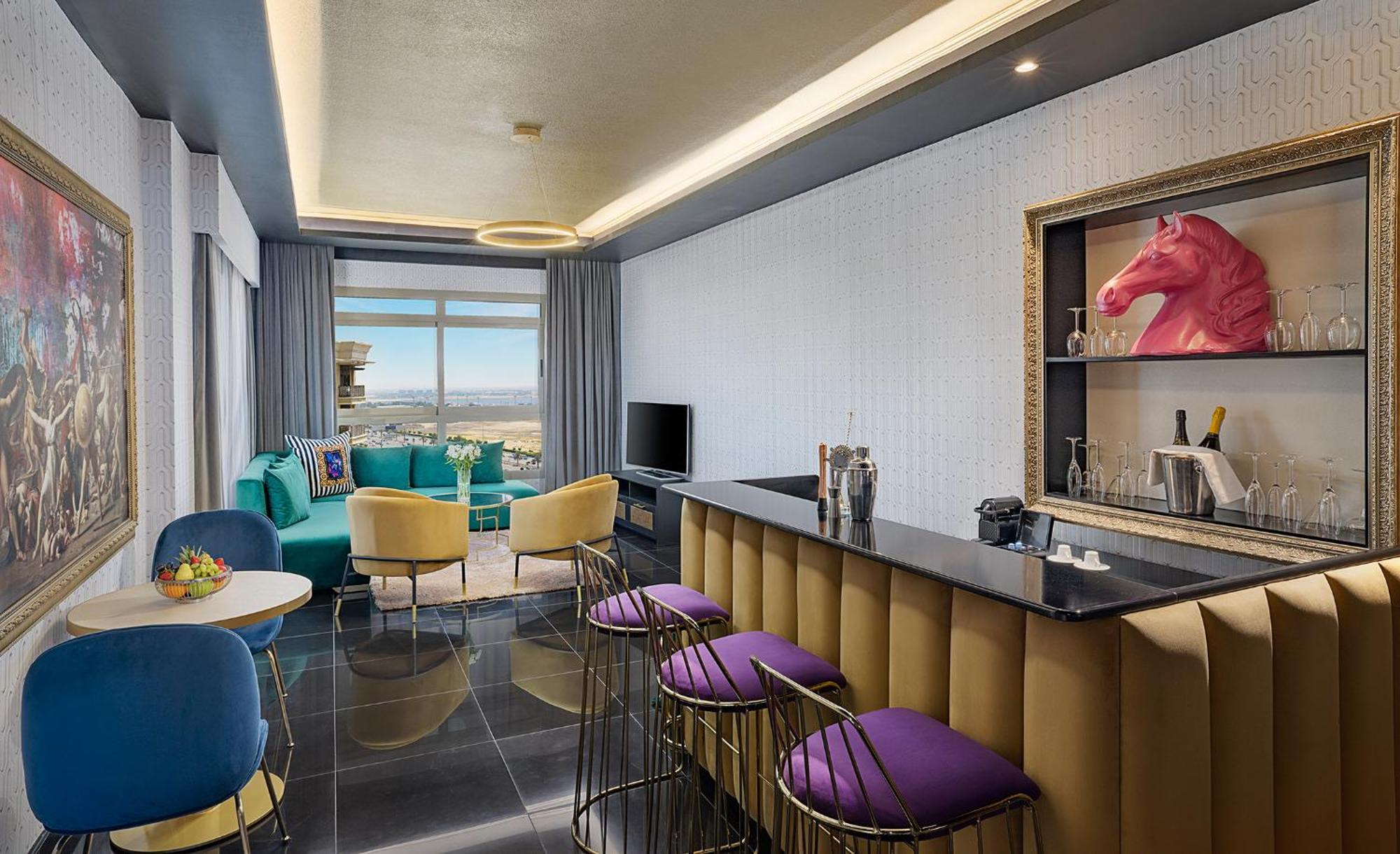 Premium Level Luxury Private Bar