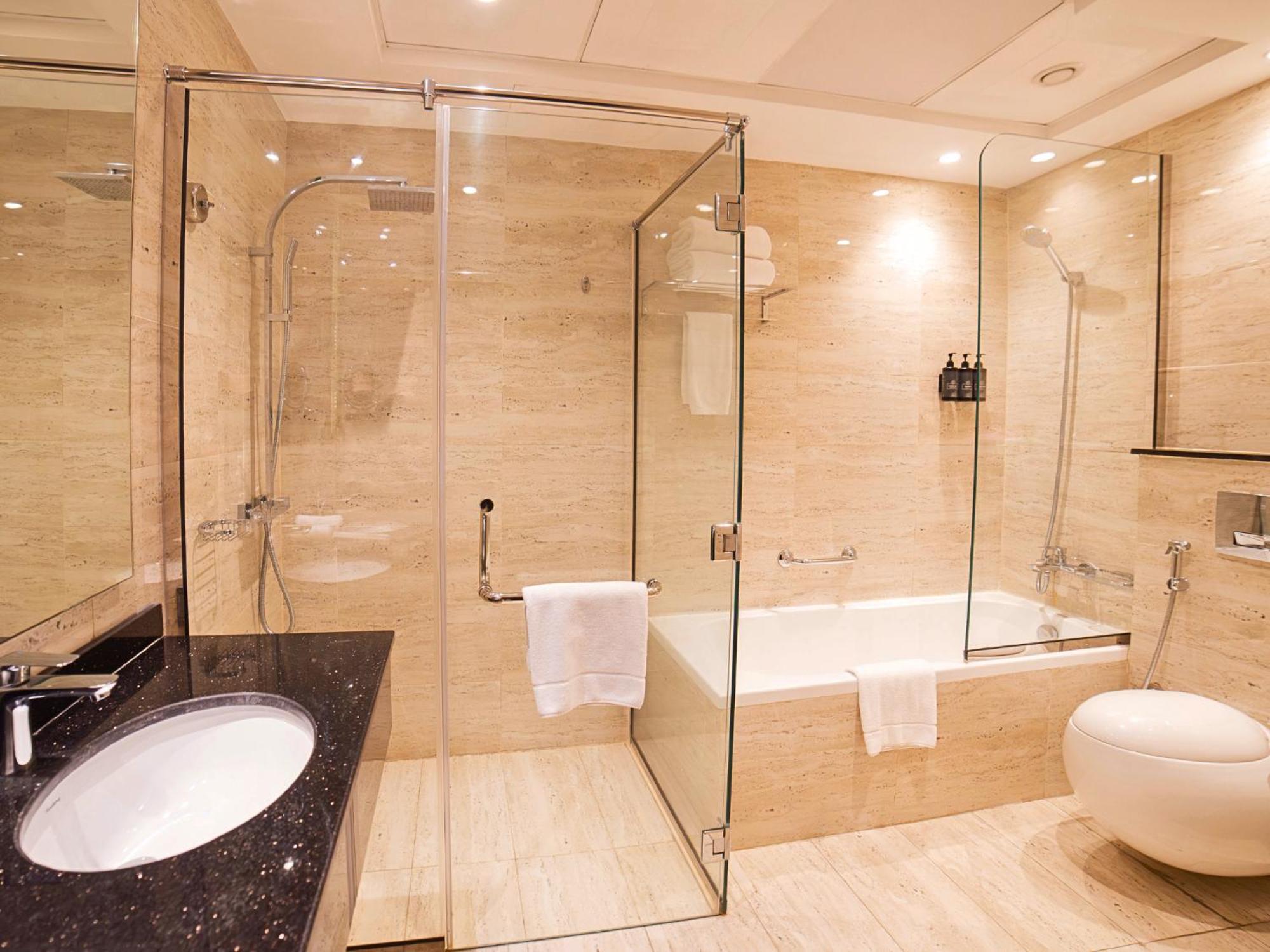 Deluxe Twin Room Inclusive of on F&B Laundry SPA,1743431221:JPEG