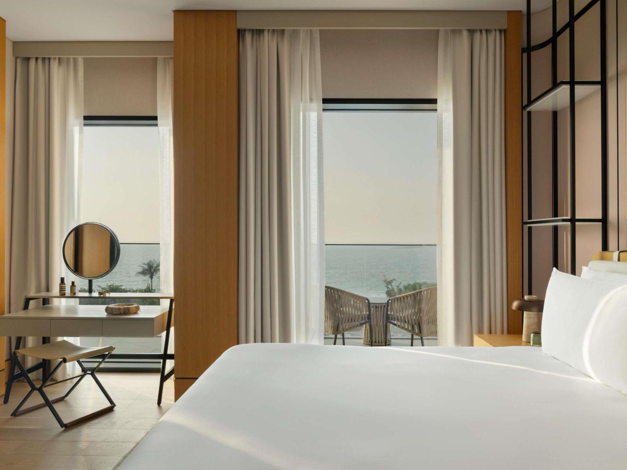 The Collins Suite