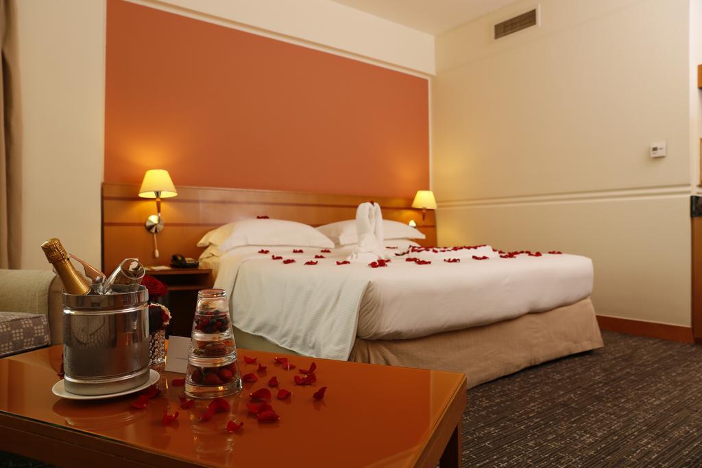 Premium King Room