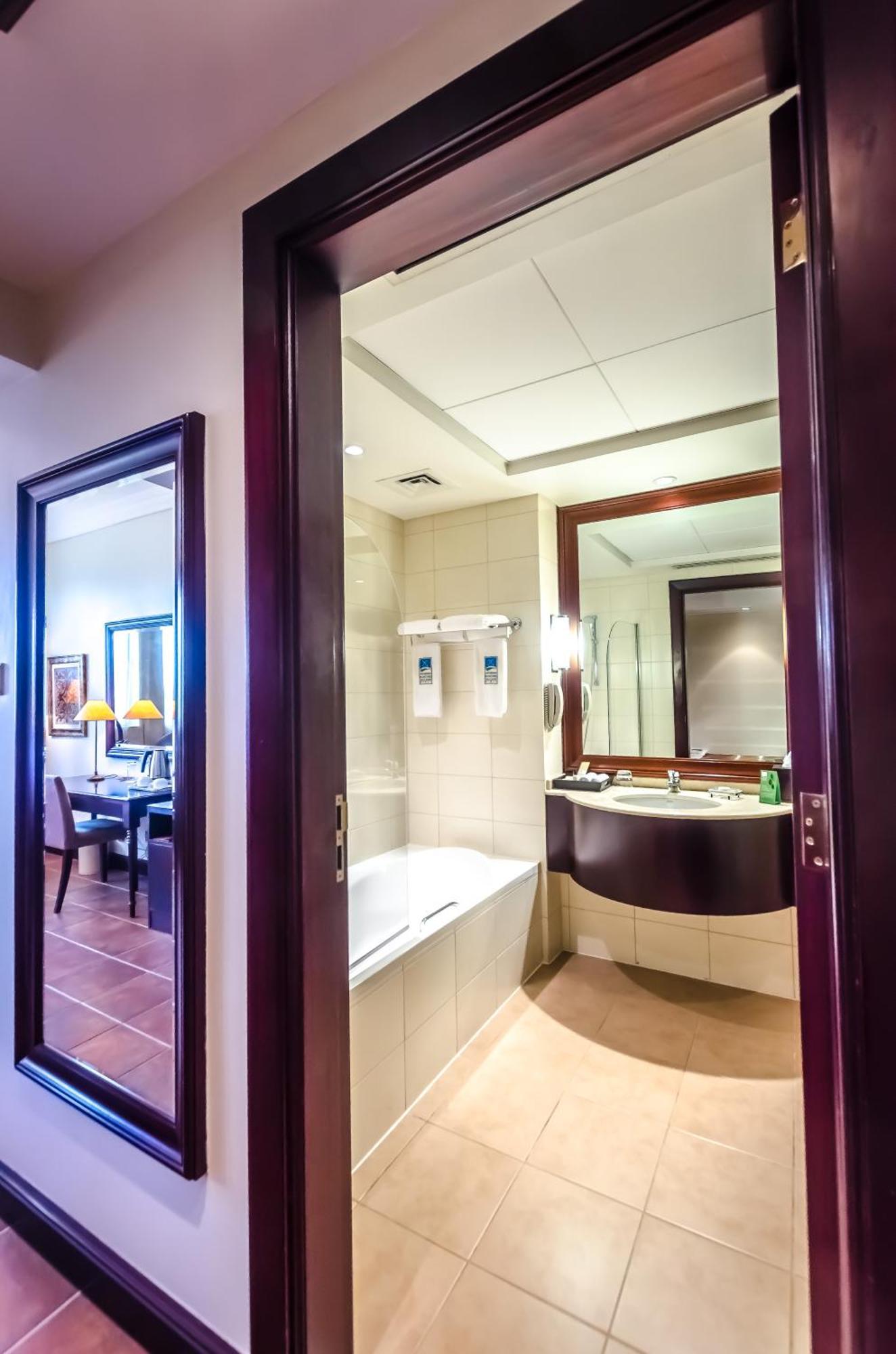 Deluxe Twin Room,684373461:JPEG