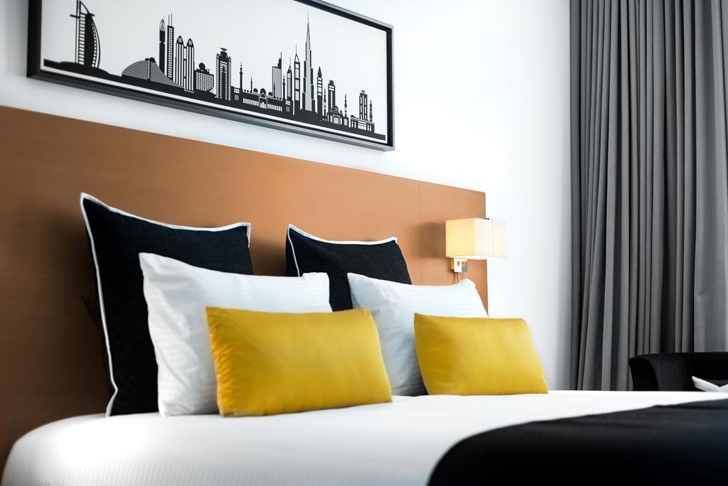 Tryp Balcony Room