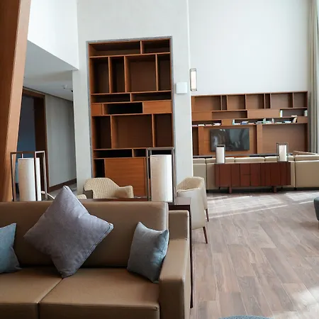 Staybridge Suites Dubai Al-Maktoum Airport By Ihg-2