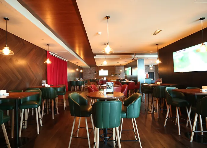 Dubai Spa HotelsHoliday Inn Express Airport By Ihg