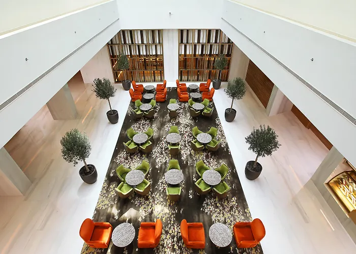 Grand Cosmopolitan Hotel Dubai