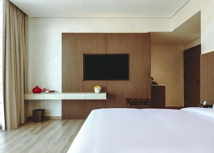 Movenpick Jumeirah Village Triangle Dubai